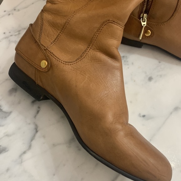 Clark’s full grain leather cognac tall boots 6.5 nice used condition - Picture 2 of 11